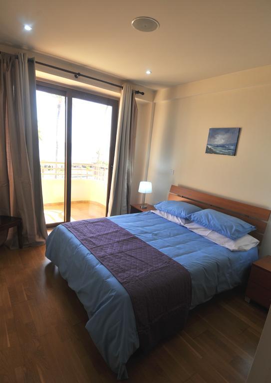 Ithaki Phinikoudes Apartment No. 202 ラルナカ 部屋 写真