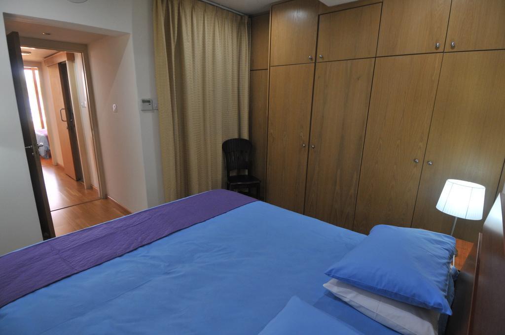 Ithaki Phinikoudes Apartment No. 202 ラルナカ 部屋 写真
