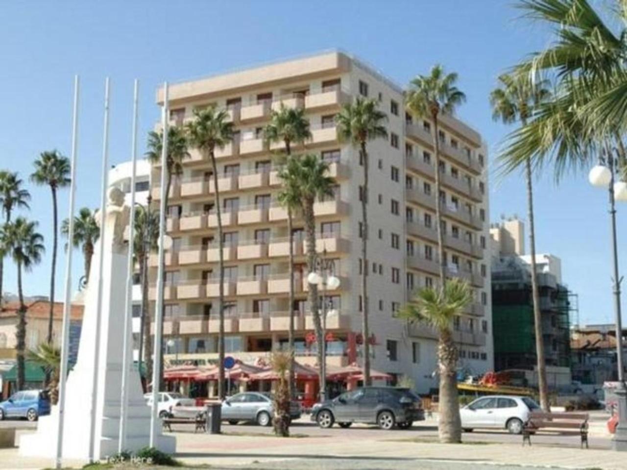 Ithaki Phinikoudes Apartment No. 202 ラルナカ エクステリア 写真