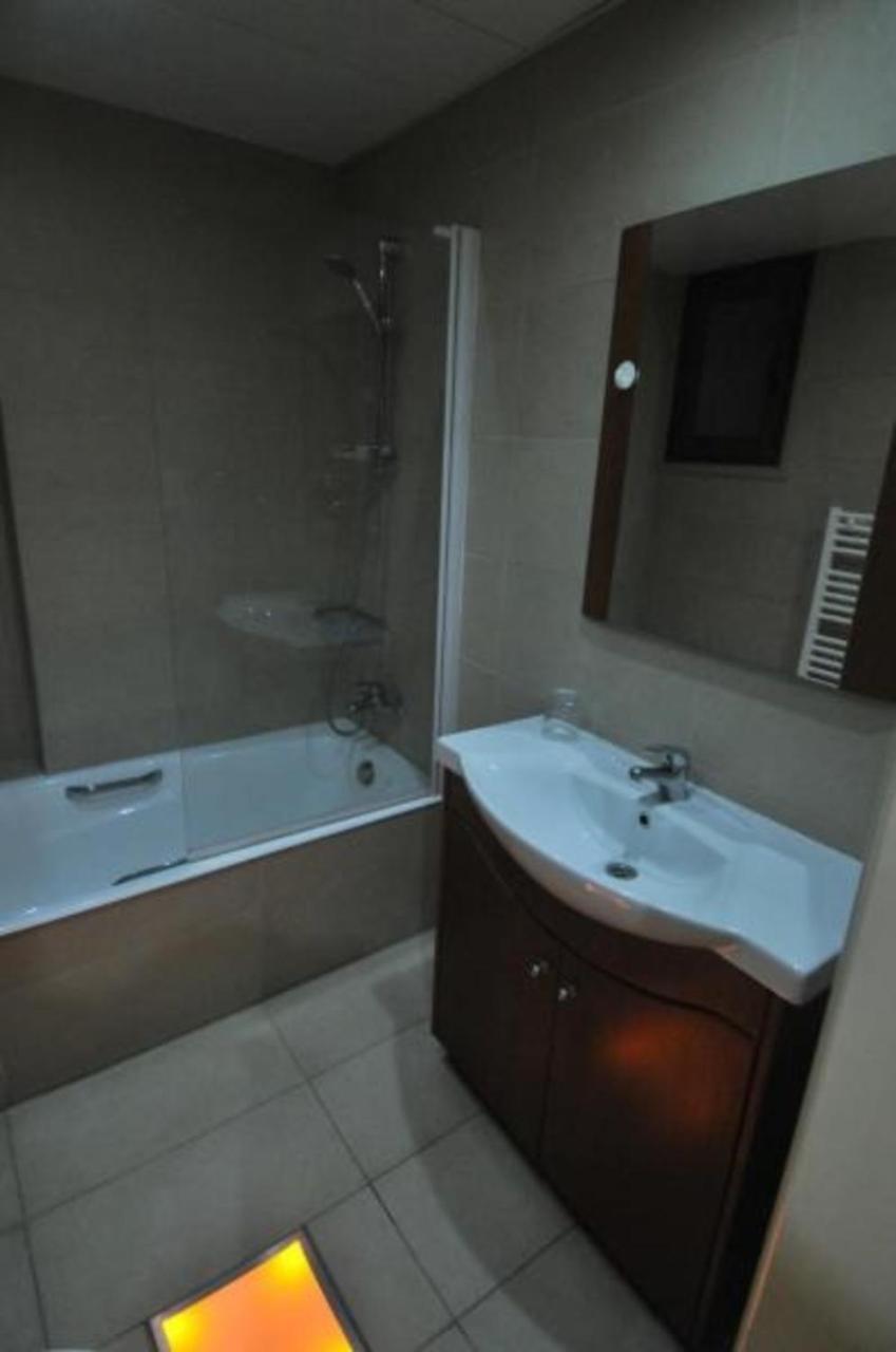 Ithaki Phinikoudes Apartment No. 202 ラルナカ エクステリア 写真